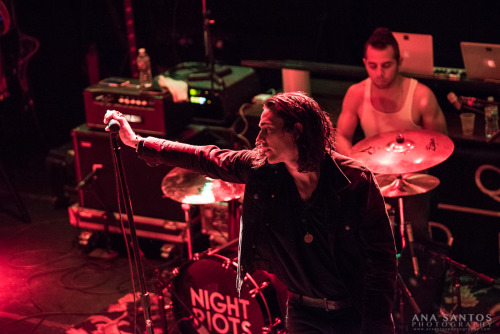 Travis Hawley of Night Riots || Bowery Ballroom, NYC 05.22.16 © Ana Santos 