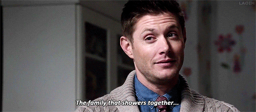 laoih:  “And a hot shower does wonders.” Dean + showers 