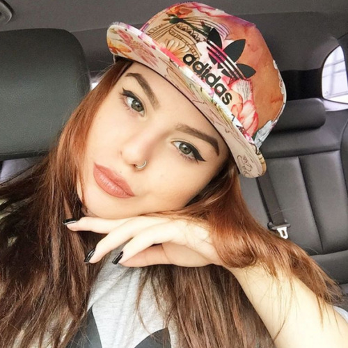 trapzona:  FILHA DA PUTA