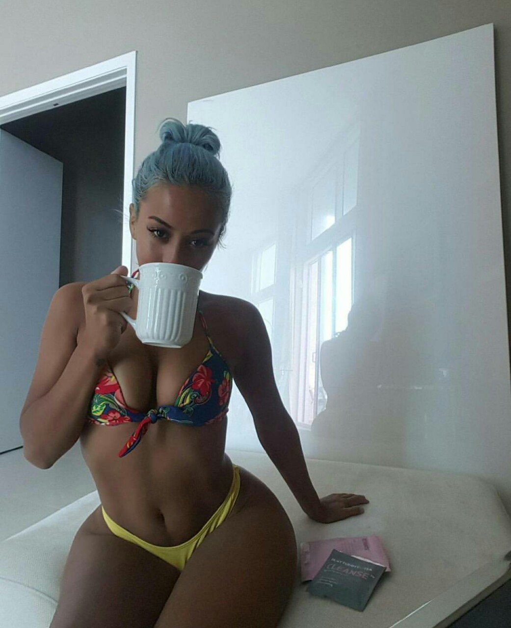 dream-girls-only:  Kaylin Garcia