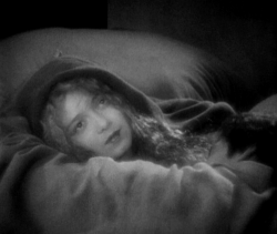 Janet Gaynor in Sunrise: A Song of Two Humans