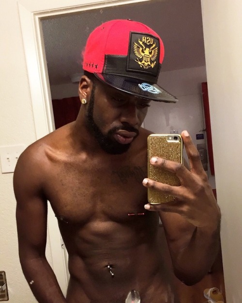 black—majic:  The Very Best Chocolate There Is 🍫🍫