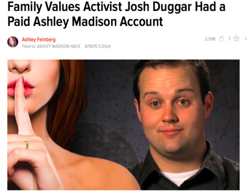 tami-taylors-hair:  trackster:  bricksandmortarandchewinggum:  SHUT. THE. FUCK. UP.  Screaming!    T