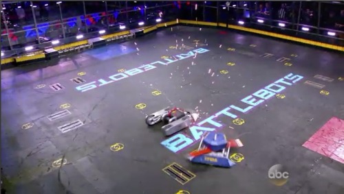 roguetelemetry:  Much shrapnel.  Such robots.  Wow