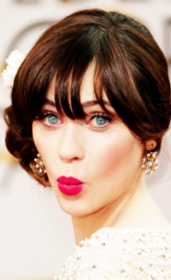 kieraknightley:  Zooey Deschanel attends