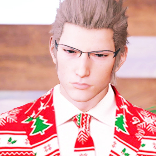 stephicness: I found out that Ugly Christmas Suits existed, and now I headcanon that Ignis has an ar