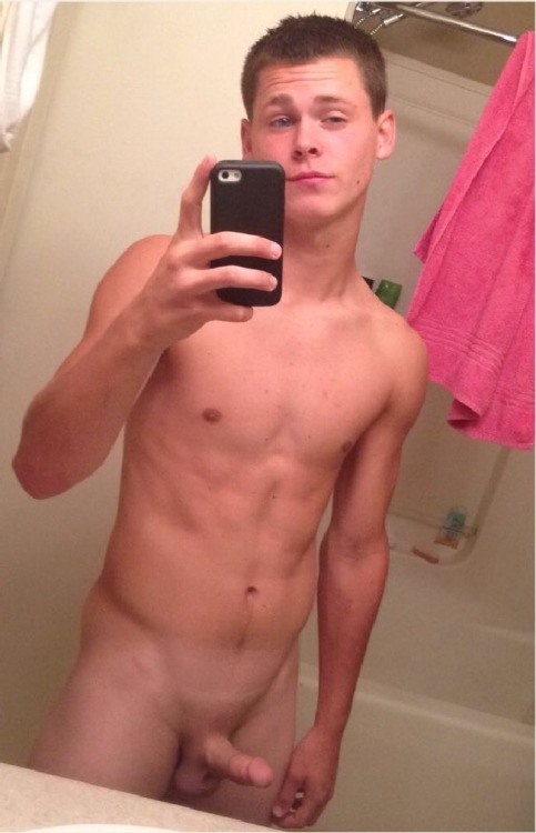 smallDICK m a g a z i n e