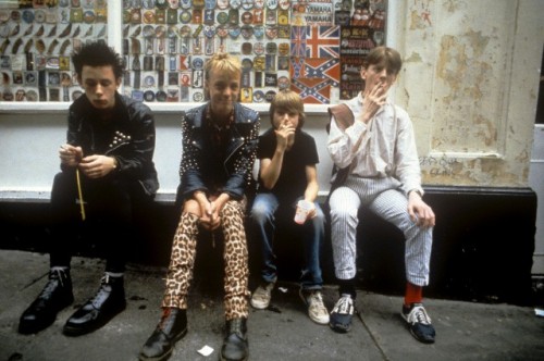 k-a-t-i-e-:  UK, 1980s JP Laffont