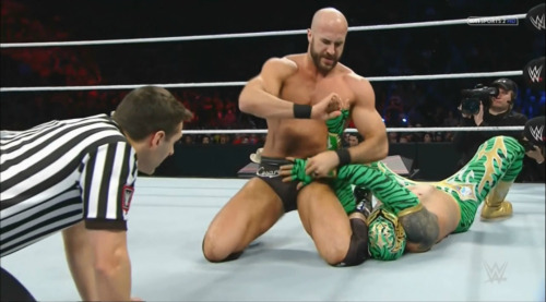 Cesaro showing Sin Cara where he likes to be touched