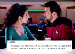 rachartrek:  guandao:  tng + tumblr  Oh my god this is the best one. 