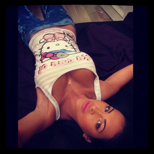 selfshot-it: I blog selfshot photos of girls from around the&hellip; follow me on adult social n