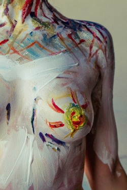 ukboudoir:  Paint #ukboudoir