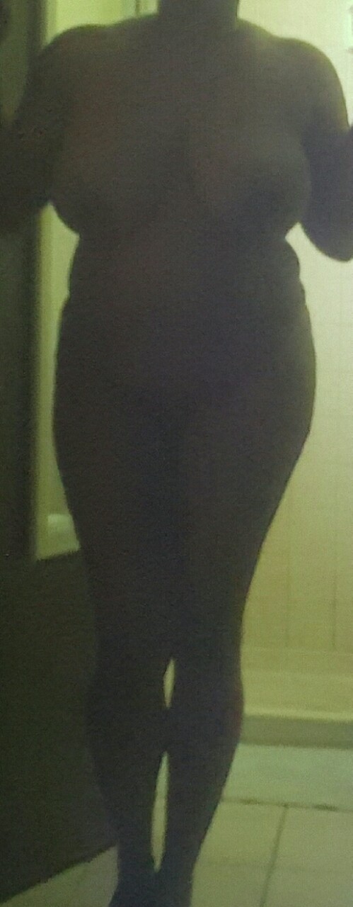 naughtylatinslut:  kandigirldd:  Full body….. Do you like?  I’m in LOVE