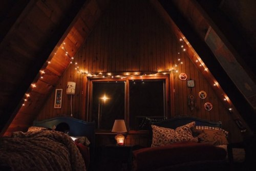 ● Cozy attic ●