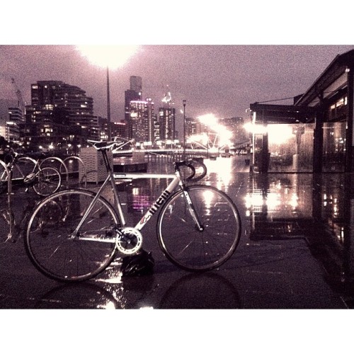 joshemei: #yousleepwecreep #godandfamous #melburn #nightride #rainride #nnrcc #nevernotriding #melbo