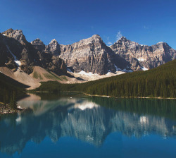 brutalgeneration:  Moraine Lake by Megan