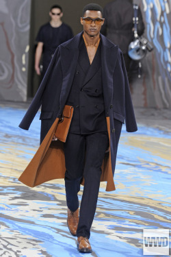 womensweardaily:  Louis Vuitton Men’s RTW Fall 2014 Photo by Giovanni Giannoni NASA maps of the Atacama Desert were the starting point for a collection built on “lightness, ease and comfort.”  For More For All Men’s RTW Fall 2014 