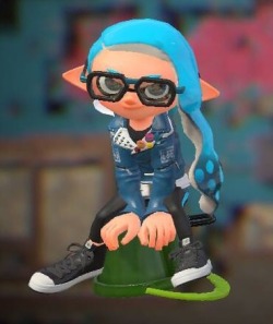 this is my inkling she’s gay