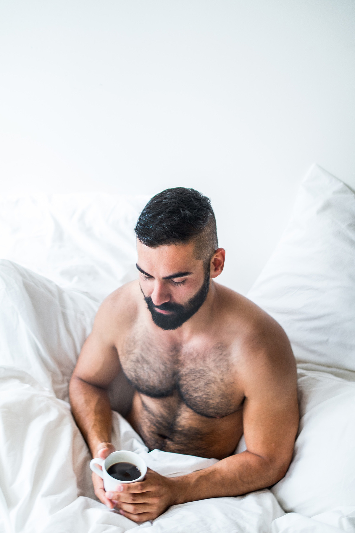 summerdiaryproject:  EXCLUSIVE     COFFEE IN BED    with   KARLO MARTINEZ PHOTOGRAPHY