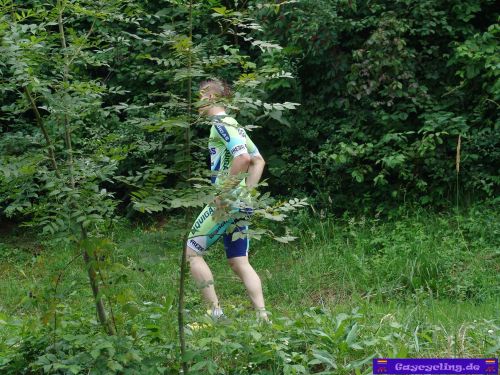 bulgemaster2:  Gaycycling_Attila21_PleasureCruise-PurientBody