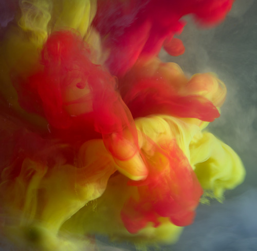 leslieseuffert:  Kim Keever (NYC) Across The Volumes 