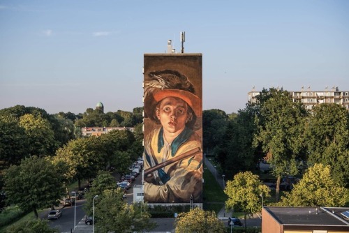 jeroenapers:Utrechtse Caravaggisten op 3 blinde gevels in Utrecht, aangebracht door het schilderscol