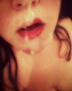 littletasteofus:  naughty-thoughts-all-day:  feenazty:  You can tell I like cum on my face, right?   Submit to us @ 818undercover@gmail.comfollow us: www.naughty-thoughts-all-day.tumblr.com and www.undercovera69.tumblr.com    Love doing this!  Perfect