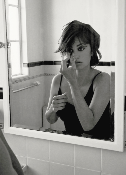 sofiaboutalla:Penelope Cruz photographed by Christian MacDonald for Interview Magazine, October 2017