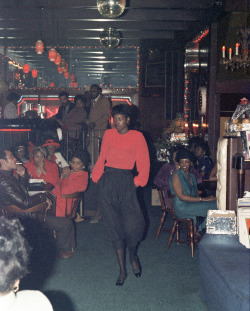 divalocity:  ts-56: In The Clubs 80’s Style  Yes it was!!