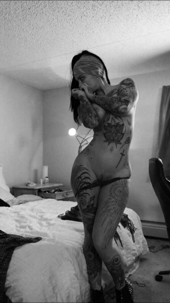 retros2ova3hoes:  Tatted Tuesday 👉🏾karmabirdfly
