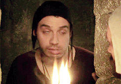 fuckyeahkaamelott:Arthur + rolling eyes requested by @emiliemariaBonus: