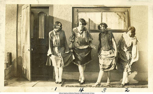 acceber74:  chocolateandwater:  nudiemuse:  cultureisnotacostume:  thenewwomensmovement:  sydneyflapper:  nudiemuse:  ersassmus:  African American flappers and Jazz Age women  HOLY SHIT I HAVE NEVER SEEN BLACK FLAPPERS BEFORE!  There were many fabulous