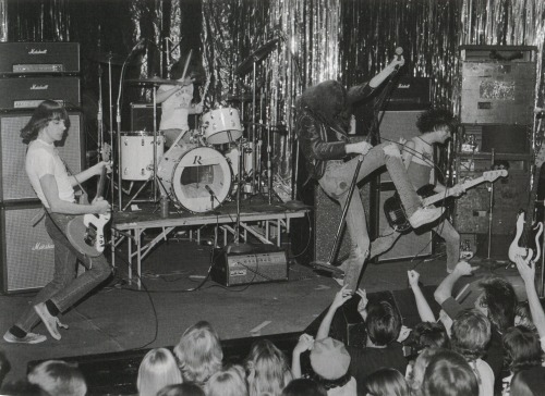 superblackmarket: The Ramones at the Whisky photographed by Jenny Lens, 1977