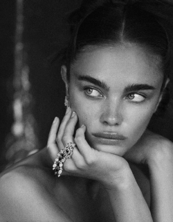 poisonedsequin: jena goldsack