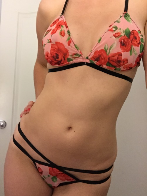 dirtyberd: got some new lingerie