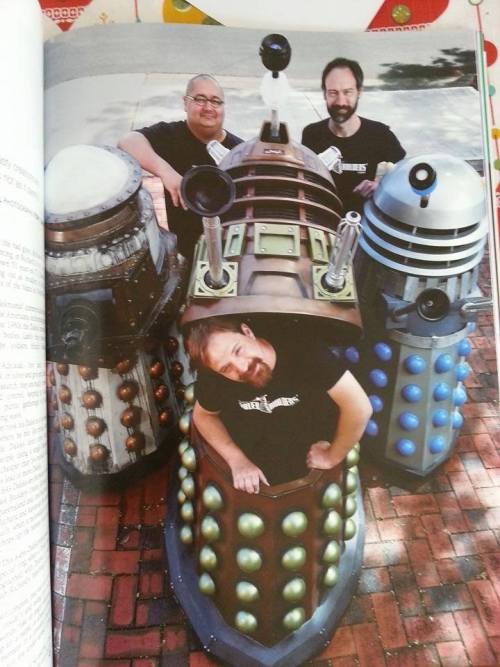 princessparadoxical:The husband colonelbarker and his life-sized Daleks in this month’s edition of S