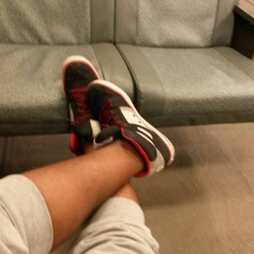 Bart Ride Home Half Way On One Lol Good Times Wit Good Flokes (at Lake Merritt, Oakland CA)