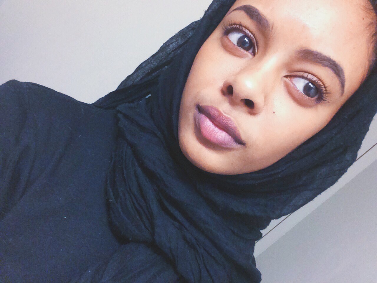 cheesejerky-saywhat:  Blackout ft. Me in a hijab.