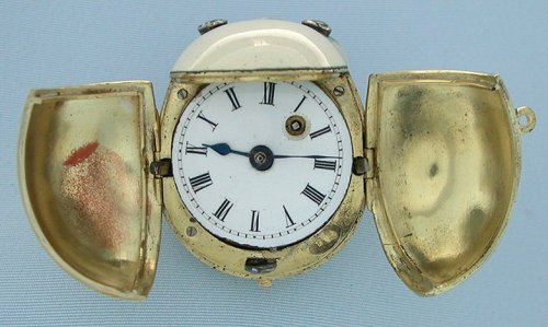 unexplained-events:“Memento Mori” Skull Pocket-watch, Gold and Enamel, 1810