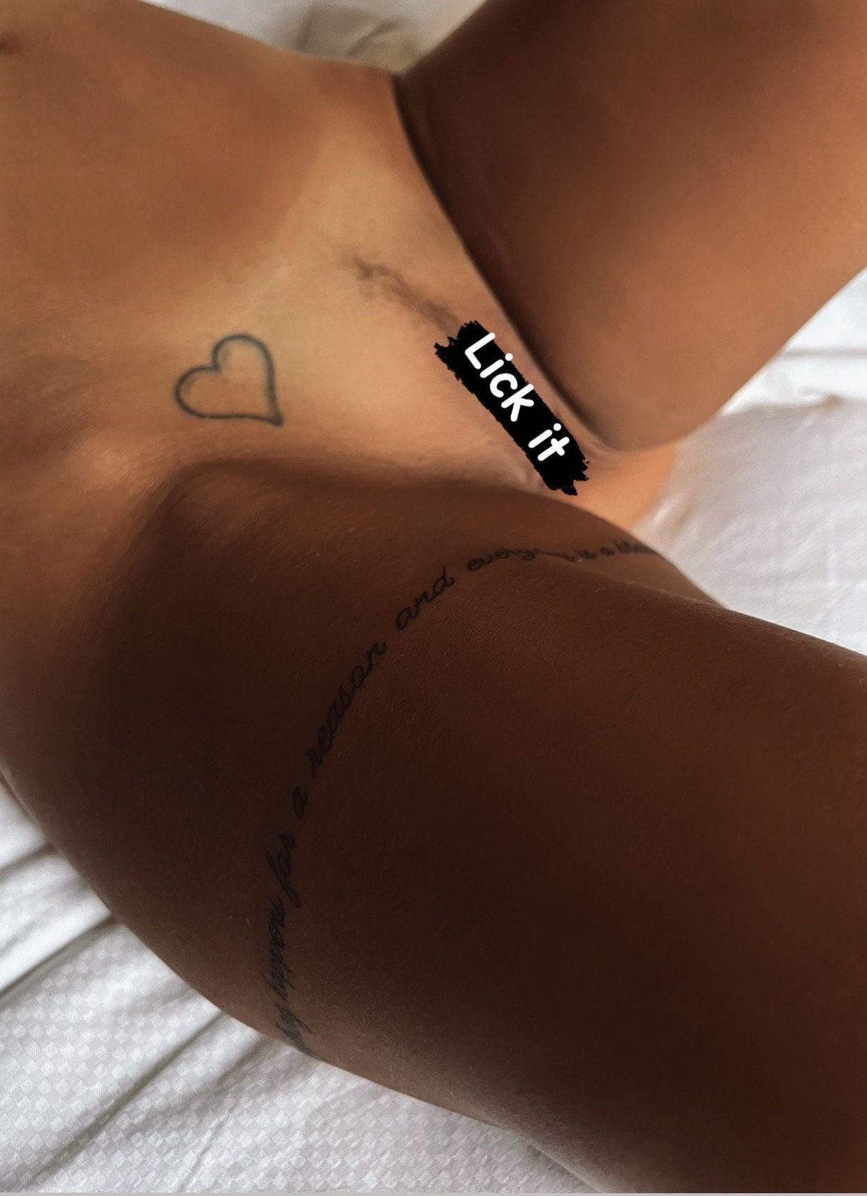 the-goddess-blog2:Some men don’t eat pussy 🫢 I think those men are pussies 👀