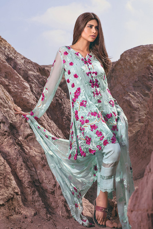 pakistanifashionfiles:Mina Hassan x Shariq Textiles F/W 2016