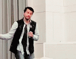 ohmysupernatural:     If cas was to go shopping for himself, what would he buy? 