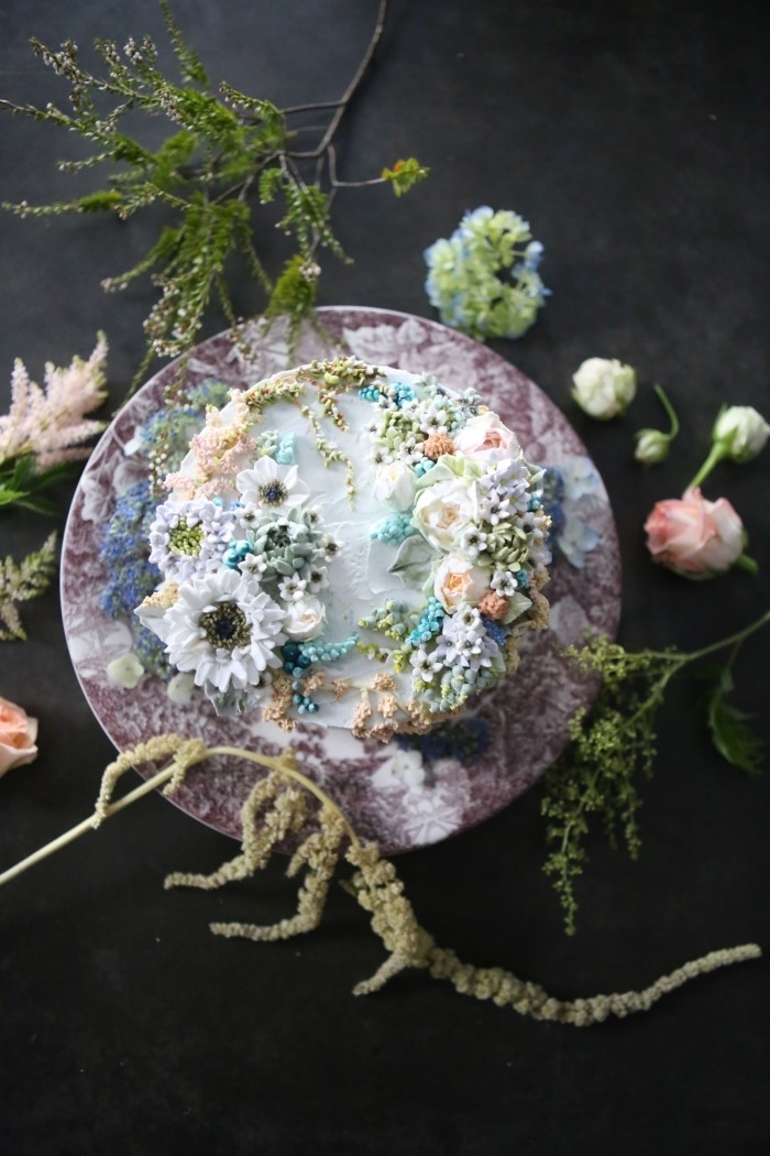 sosuperawesome: Floral Cake Art by Soo Cake on Instagram  Follow So Super Awesome