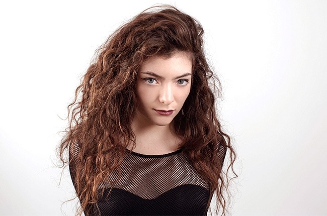 rookiemag:  Saturday Links: Lorde Reigns Supreme Edition  Plus a lost interview with