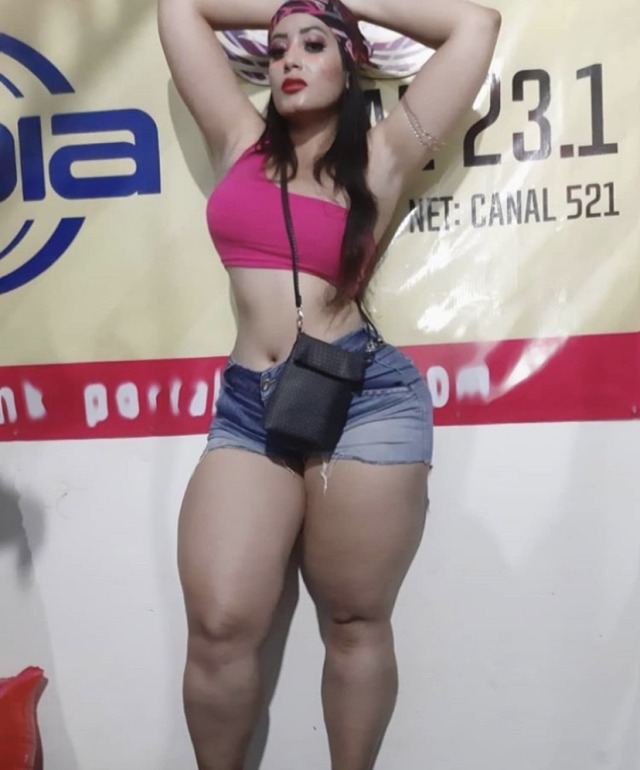 exxxoticwomen:The thickness is real 