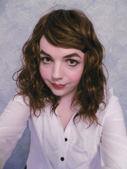 PicturesThought I’d try an Office/Business look, turned out very well! <3