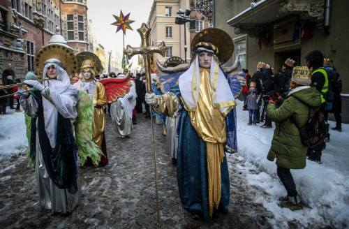 weirdpolis:Orszak Trzech Króli (parade of the Three Kings/Three Wise Men/the Magi)In Poland on the 6
