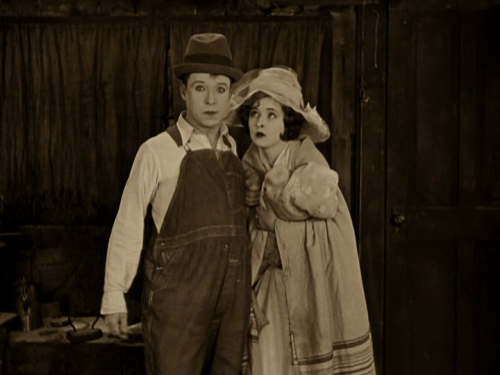 saturdaynightmovie: Harry Langdon in Three’s A Crowd with Glady McConnell c1927