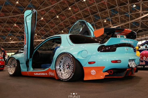 Porn photo radracerblog:  Mazda Rx-7 FD@kazu.hcr32