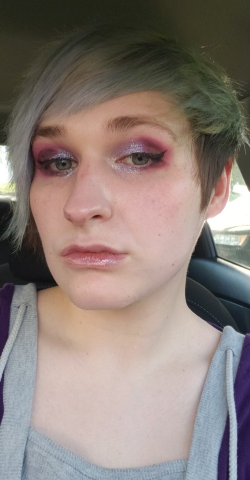 First time practicing eye shadow. Doesn’t look too shabby,  I think. 